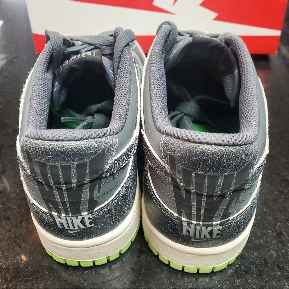 Nike holloween dunks